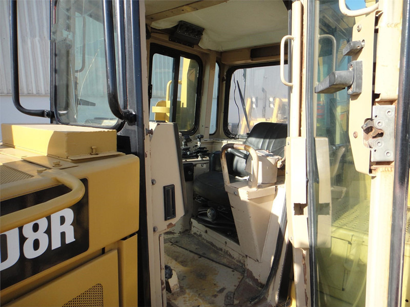 Bulldozer CATERPILLAR D8R [ Copy ] [ Copy ] [ Copy ] [ Copy ] [ Copy ] [ Copy ]: foto 24