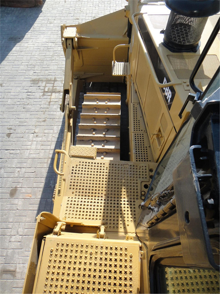 Bulldozer CATERPILLAR D8R [ Copy ] [ Copy ] [ Copy ] [ Copy ] [ Copy ] [ Copy ]: foto 23