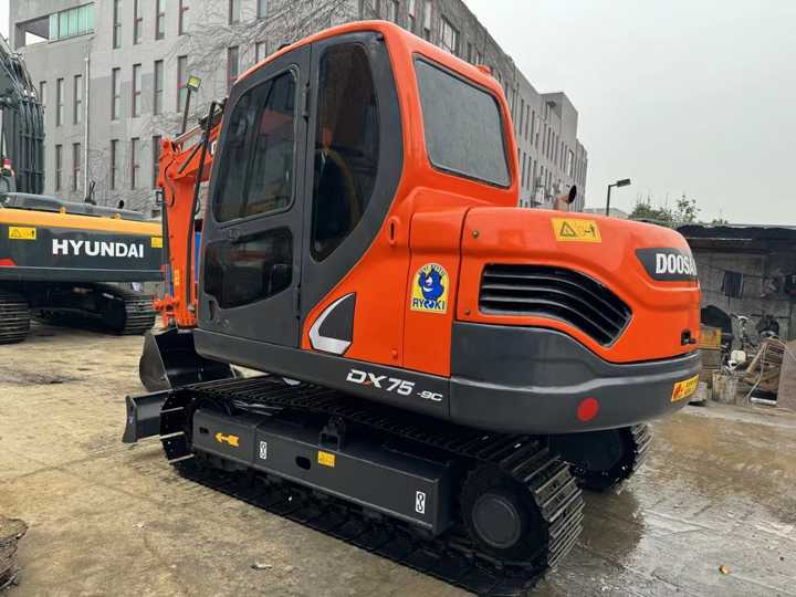 Certified Used Doosan DX75 Mini Excavator | Low Hours, Full Service History | Global Shipping Available - Miniexcavadora: foto 5 Certified Used Doosan DX75 Mini Excavator | Low Hours, Full Service History | Global Shipping Available - Miniexcavadora: foto 5