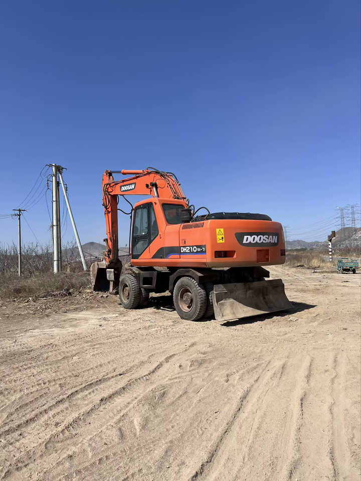 DOOSAN 210w - Excavadora de ruedas: foto 5 DOOSAN 210w - Excavadora de ruedas: foto 5