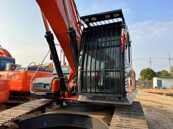 Doosan Construction Equipment Dx300 , Used Earth-moving Machine Doosan Excavator , Doosan Heavy Machines for Sale - Excavadora: foto 4 Doosan Construction Equipment Dx300 , Used Earth-moving Machine Doosan Excavator , Doosan Heavy Machines for Sale - Excavadora: foto 4