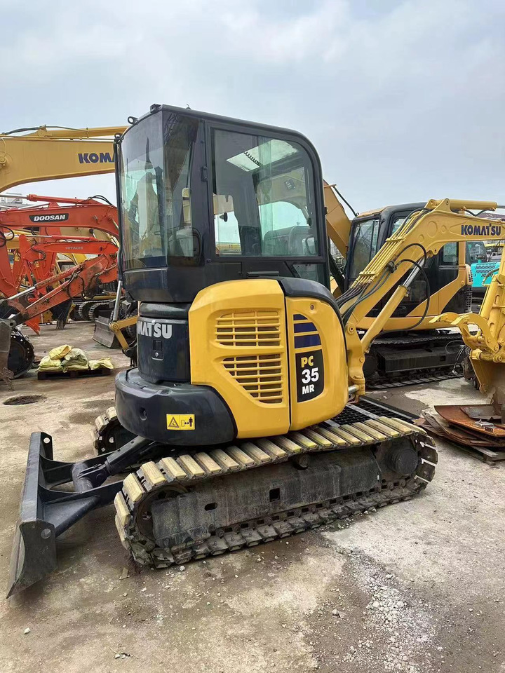 KOMATSU PC35 - Miniexcavadora: foto 1 KOMATSU PC35 - Miniexcavadora: foto 1