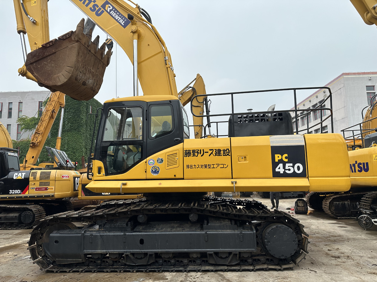 Excavadora de cadenas Komatsu pc450: foto 12