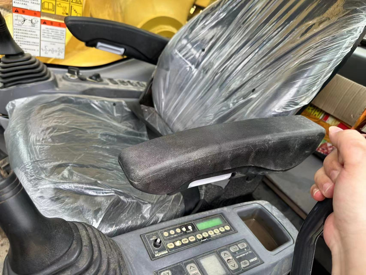 Excavadora de cadenas Komatsu pc450: foto 13