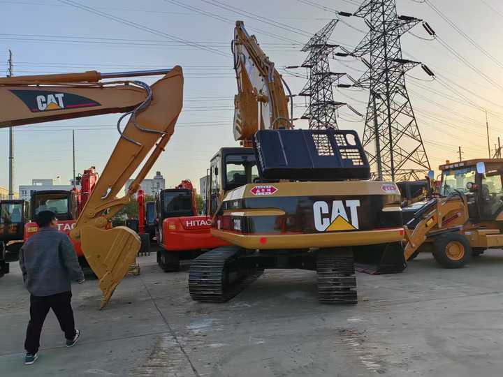 Used Cat Excavator Japan 20 Tons Digger Machinery Caterpillar CAT 320BL for Sale Cat 320B 320BL 320C 320D 320CL 320DL in Stock - Excavadora: foto 3 Used Cat Excavator Japan 20 Tons Digger Machinery Caterpillar CAT 320BL for Sale Cat 320B 320BL 320C 320D 320CL 320DL in Stock - Excavadora: foto 3