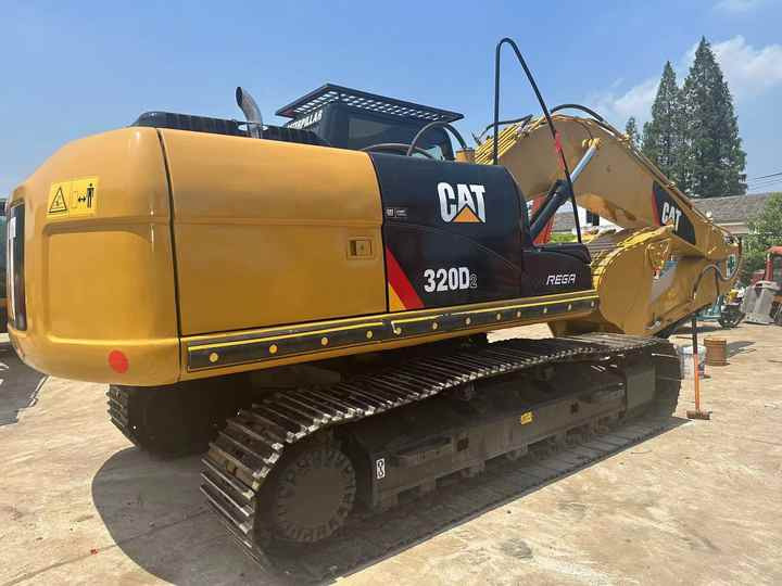 Used Caterpillar Excavators 320D Good Condition Used Excavators for Sale Second Hand Machine CAT Caterpillar 320D Excavadoras - Excavadora: foto 2 Used Caterpillar Excavators 320D Good Condition Used Excavators for Sale Second Hand Machine CAT Caterpillar 320D Excavadoras - Excavadora: foto 2