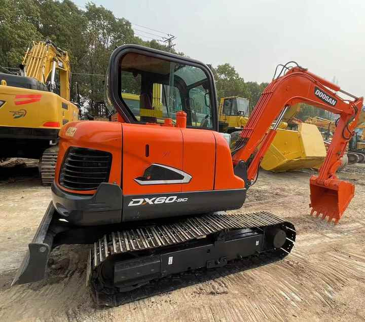 Used Doosan DX60-9c Excavator | Low Hours | Robust Undercarriage | Global Shipping | Discounted Price - Miniexcavadora: foto 1 Used Doosan DX60-9c Excavator | Low Hours | Robust Undercarriage | Global Shipping | Discounted Price - Miniexcavadora: foto 1