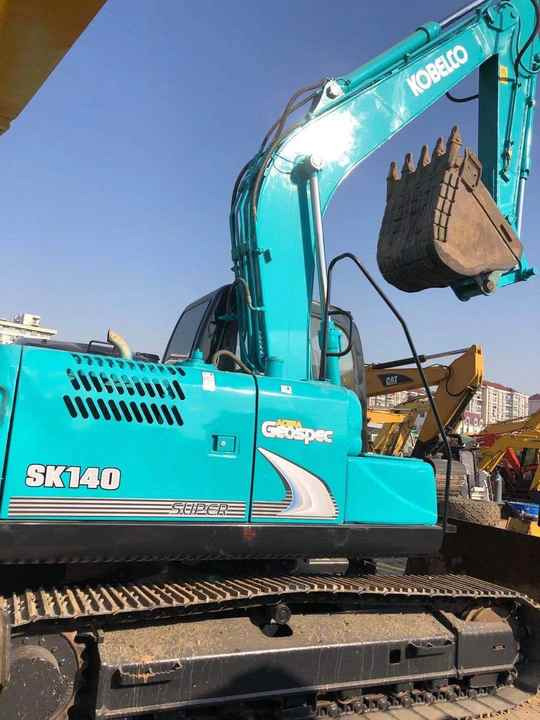 Used High-quality Original Japan Kobelco SK140 Crawler Excavator in Hefei - Excavadora: foto 4 Used High-quality Original Japan Kobelco SK140 Crawler Excavator in Hefei - Excavadora: foto 4
