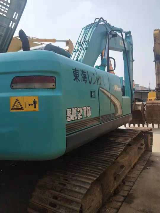 Used High-quality Original Japan Kobelco SK210-8 Crawler Excavator in Hefei - Excavadora: foto 3 Used High-quality Original Japan Kobelco SK210-8 Crawler Excavator in Hefei - Excavadora: foto 3