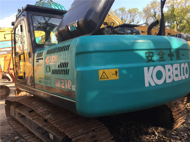 Used High-quality Original Japan Kobelco SK210-8 Crawler Excavator in Hefei - Excavadora: foto 5 Used High-quality Original Japan Kobelco SK210-8 Crawler Excavator in Hefei - Excavadora: foto 5