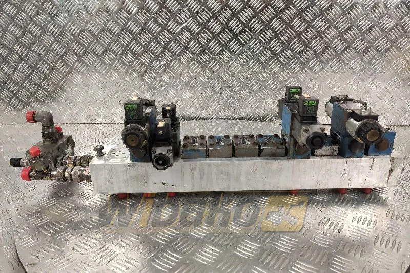 Atlas Copco ROC P7-11 - Válvula hidráulica para Maquinaria de construcción: foto 1 Atlas Copco ROC P7-11 - Válvula hidráulica para Maquinaria de construcción: foto 1
