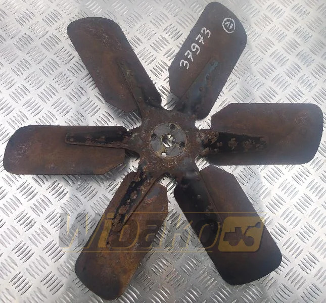 Case 721C 6/63 - Ventilador para Maquinaria de construcción: foto 1 Case 721C 6/63 - Ventilador para Maquinaria de construcción: foto 1