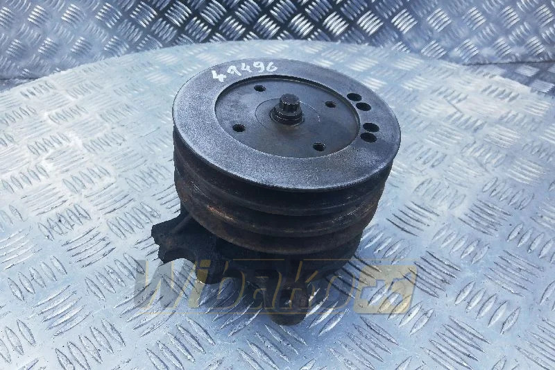 Caterpillar 3208 9N3654 - Bomba de agua: foto 1 Caterpillar 3208 9N3654 - Bomba de agua: foto 1