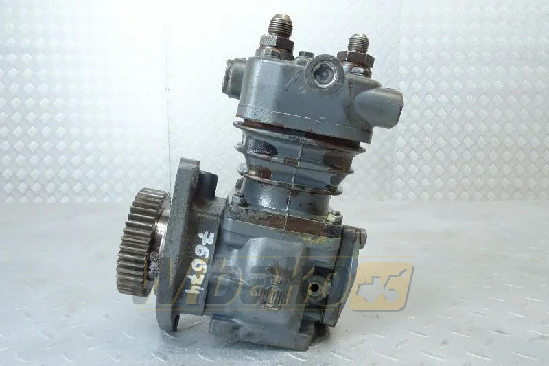 Deutz 01181605 - Compresor de aire: foto 1 Deutz 01181605 - Compresor de aire: foto 1