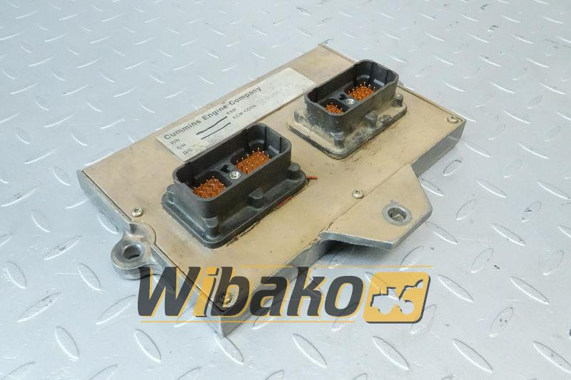 Engine computer for engine Cummins QSC8.3 3944125 - Unidad de control para Maquinaria de construcción: foto 1 Engine computer for engine Cummins QSC8.3 3944125 - Unidad de control para Maquinaria de construcción: foto 1