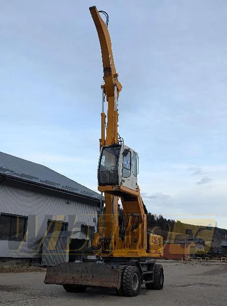 Liebherr A924C - Manipulador de materiales: foto 4 Liebherr A924C - Manipulador de materiales: foto 4