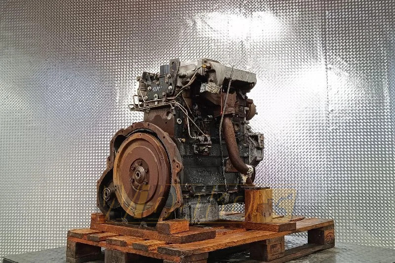 Perkins 1004-4 AA - Motor para Maquinaria de construcción: foto 1 Perkins 1004-4 AA - Motor para Maquinaria de construcción: foto 1