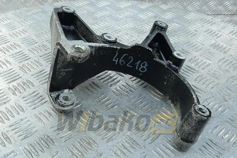 Perkins 1306 1822252C1 - Alternador para Maquinaria de construcción: foto 1 Perkins 1306 1822252C1 - Alternador para Maquinaria de construcción: foto 1