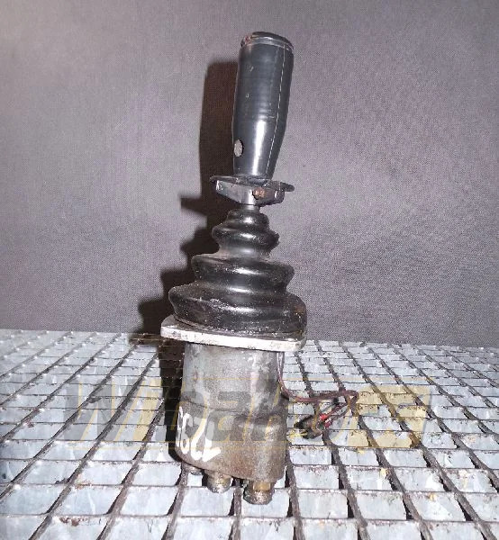 Rexroth 4TH6U06.13/1M 142960 - Válvula hidráulica para Maquinaria de construcción: foto 1 Rexroth 4TH6U06.13/1M 142960 - Válvula hidráulica para Maquinaria de construcción: foto 1