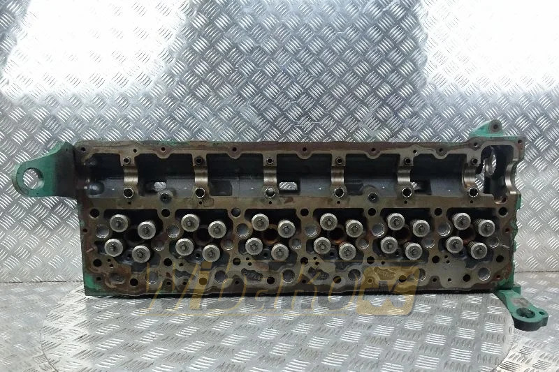 Volvo Penta TAD870-73VE 3801613/22487800/21903000 - Cabezal de bloque para Maquinaria de construcción: foto 1 Volvo Penta TAD870-73VE 3801613/22487800/21903000 - Cabezal de bloque para Maquinaria de construcción: foto 1