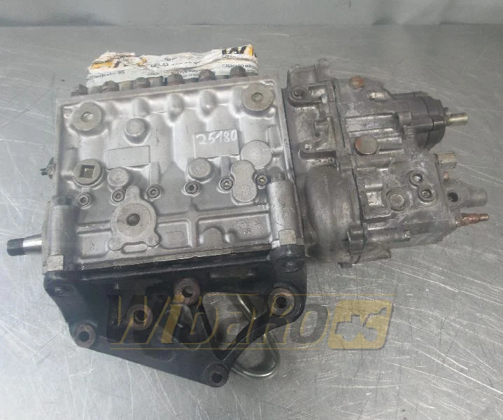 Zexel NP-PE6P120/721LS3000 106671-6451 - Bomba de combustible para Maquinaria de construcción: foto 1 Zexel NP-PE6P120/721LS3000 106671-6451 - Bomba de combustible para Maquinaria de construcción: foto 1