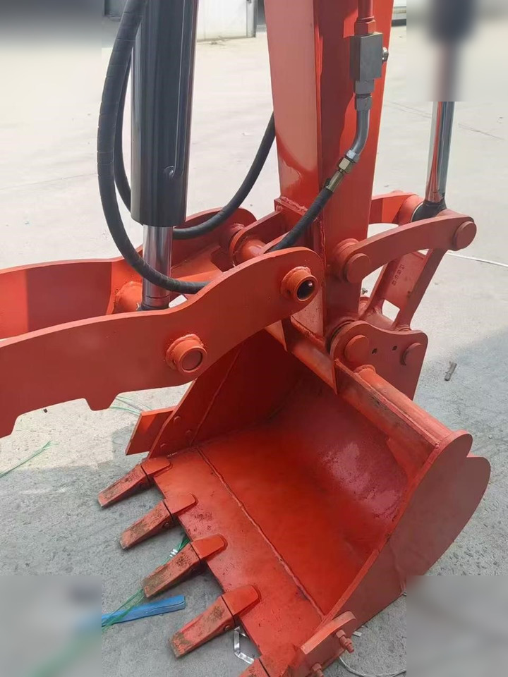 KUBOTA K-005-3 - Miniexcavadora: foto 2 KUBOTA K-005-3 - Miniexcavadora: foto 2
