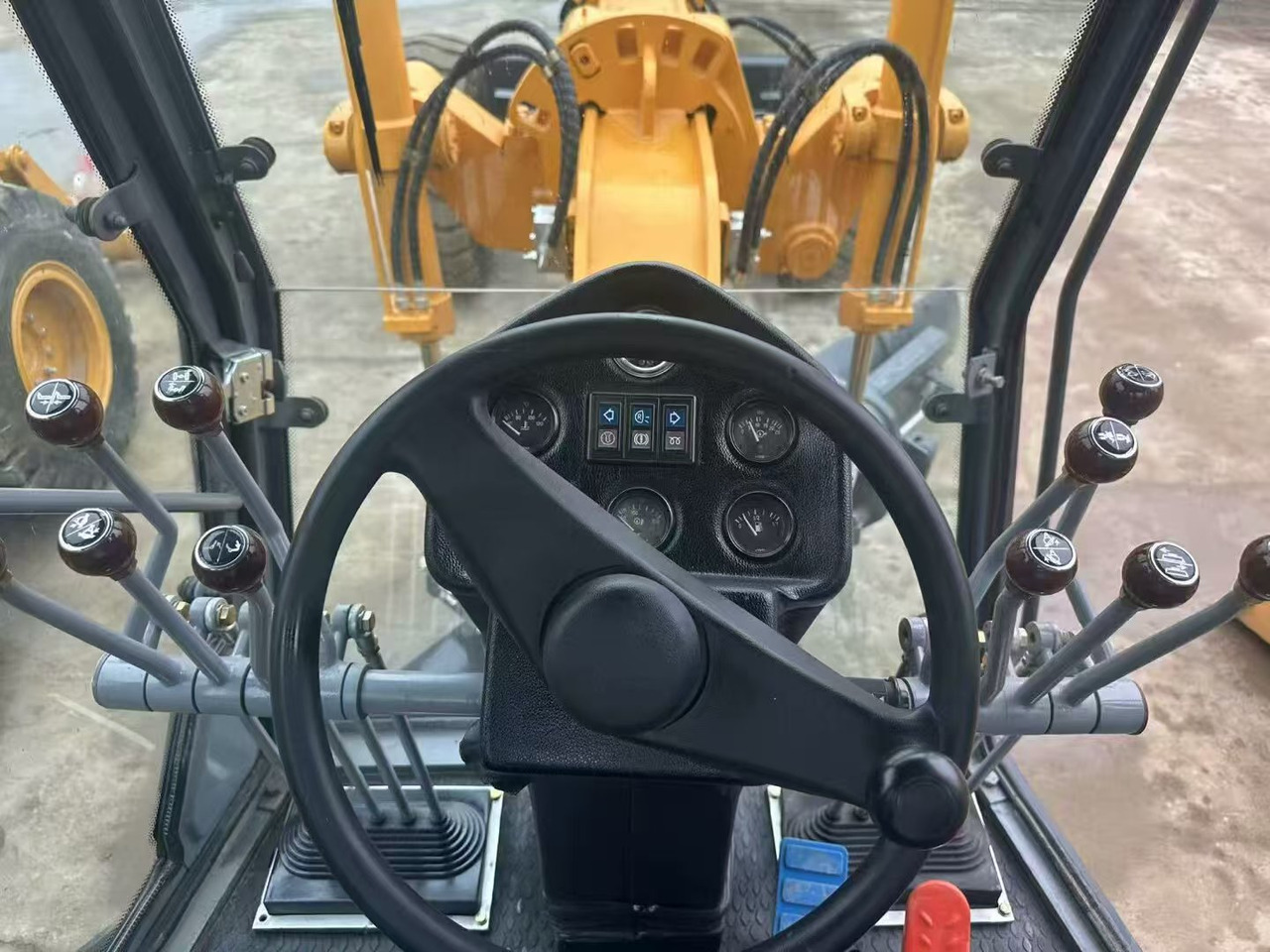 Grader XCMG GR2153: foto 11