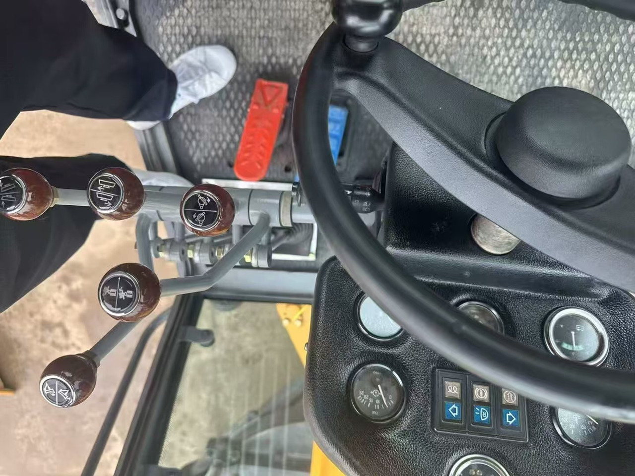 Grader XCMG GR2153: foto 14