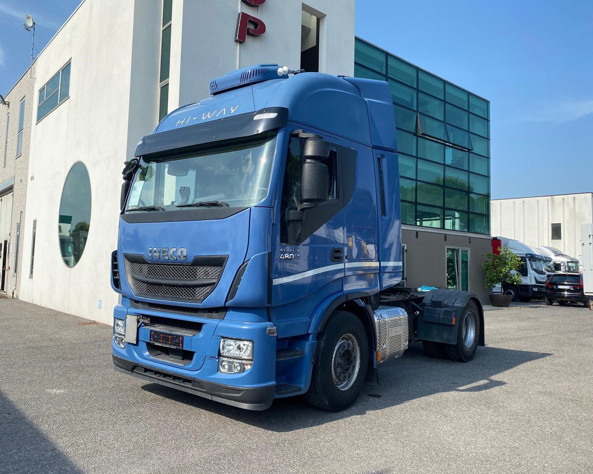IVECO AS440T/P - Cabeza tractora: foto 1 IVECO AS440T/P - Cabeza tractora: foto 1