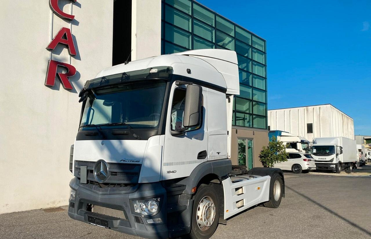 MERCEDES ACTROS 18.40 TRATTORE STRADALE 2014 - Cabeza tractora: foto 2 MERCEDES ACTROS 18.40 TRATTORE STRADALE 2014 - Cabeza tractora: foto 2