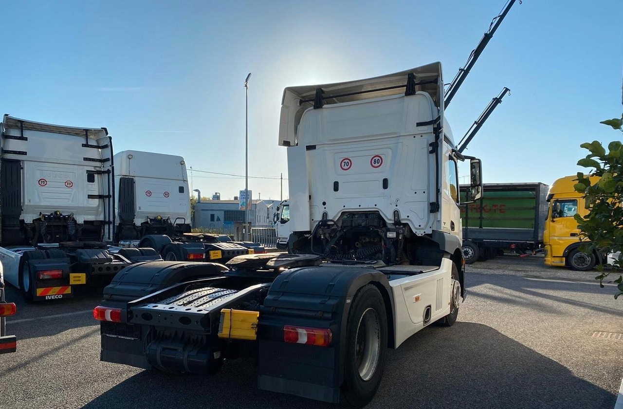 MERCEDES ACTROS 18.40 TRATTORE STRADALE 2014 - Cabeza tractora: foto 4 MERCEDES ACTROS 18.40 TRATTORE STRADALE 2014 - Cabeza tractora: foto 4