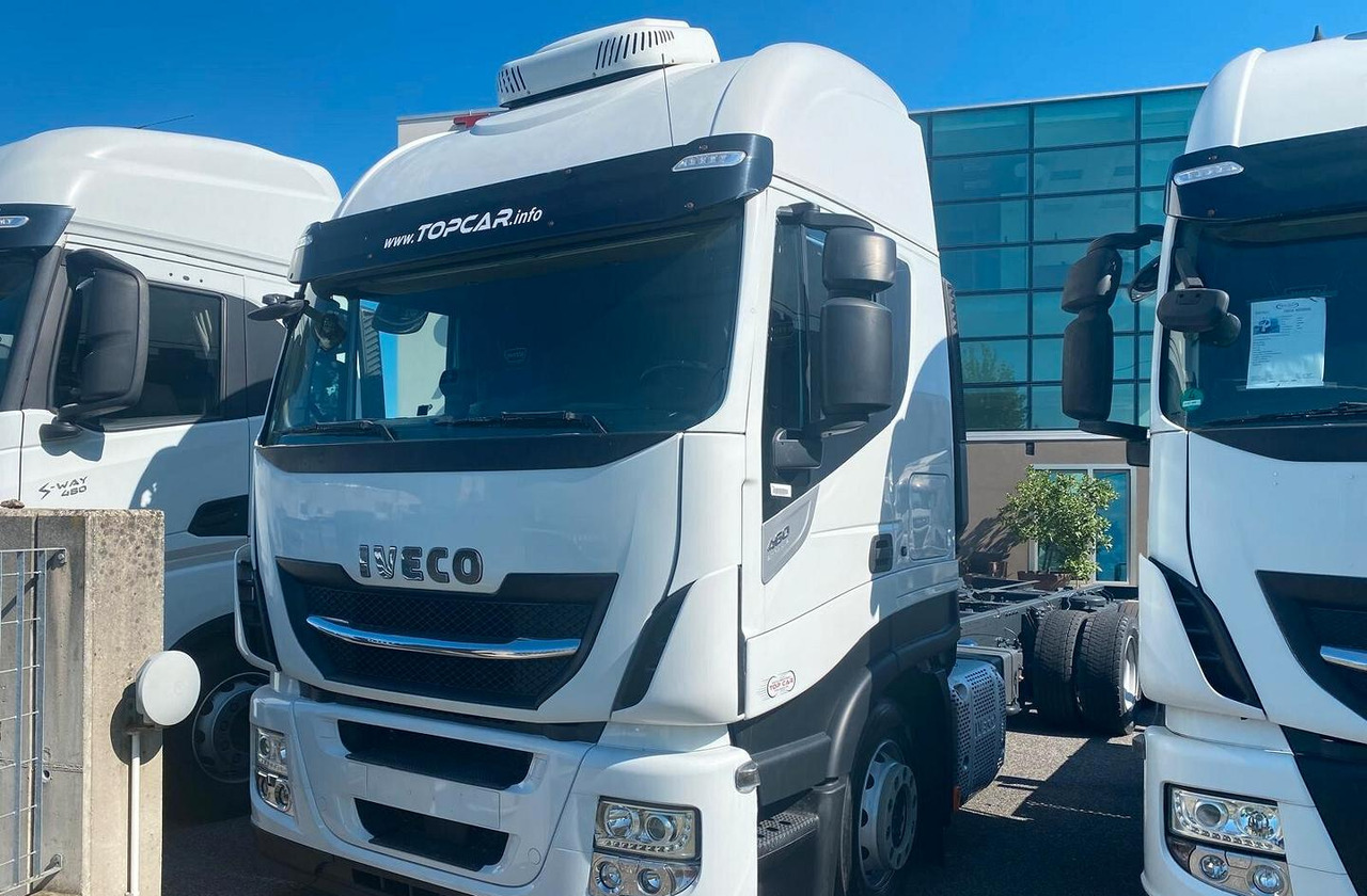IVECO AS260S46 MOTRICE 3 ASSI TELAIO 2018 EURO 6 - Camión chasis: foto 1 IVECO AS260S46 MOTRICE 3 ASSI TELAIO 2018 EURO 6 - Camión chasis: foto 1