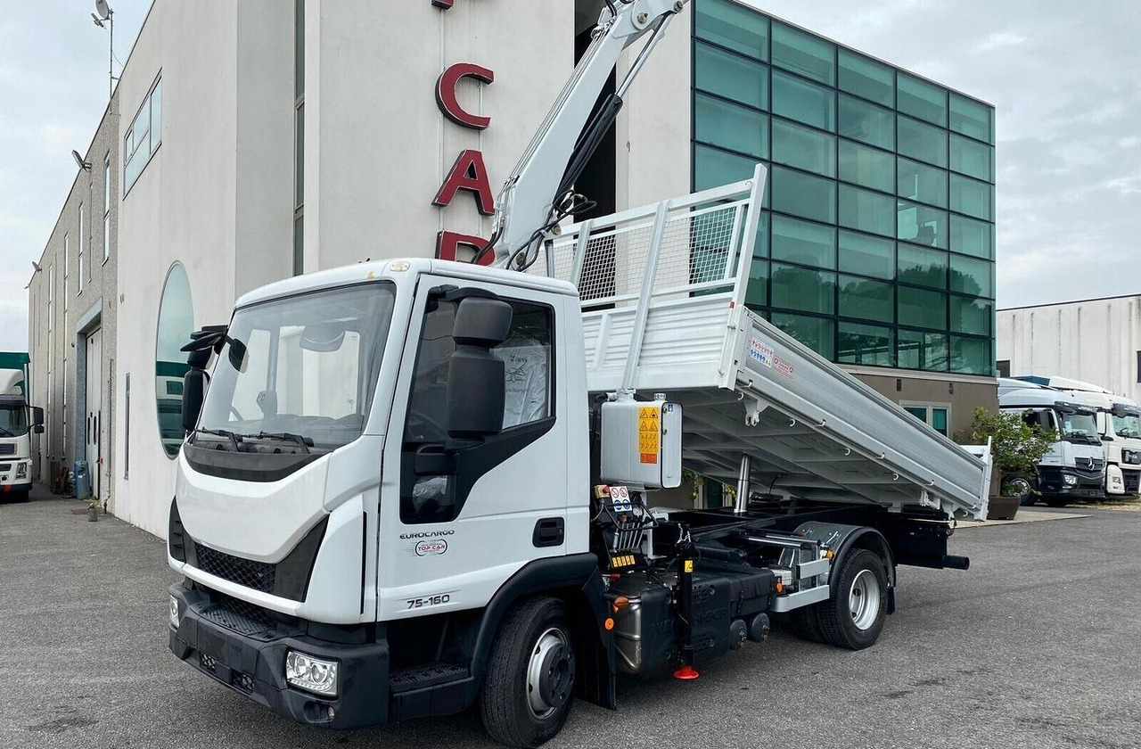 IVECO EUROCARGO 75E16 2019 RIBALTABILE E GRU - Camión volquete, Camión grúa: foto 3 IVECO EUROCARGO 75E16 2019 RIBALTABILE E GRU - Camión volquete, Camión grúa: foto 3