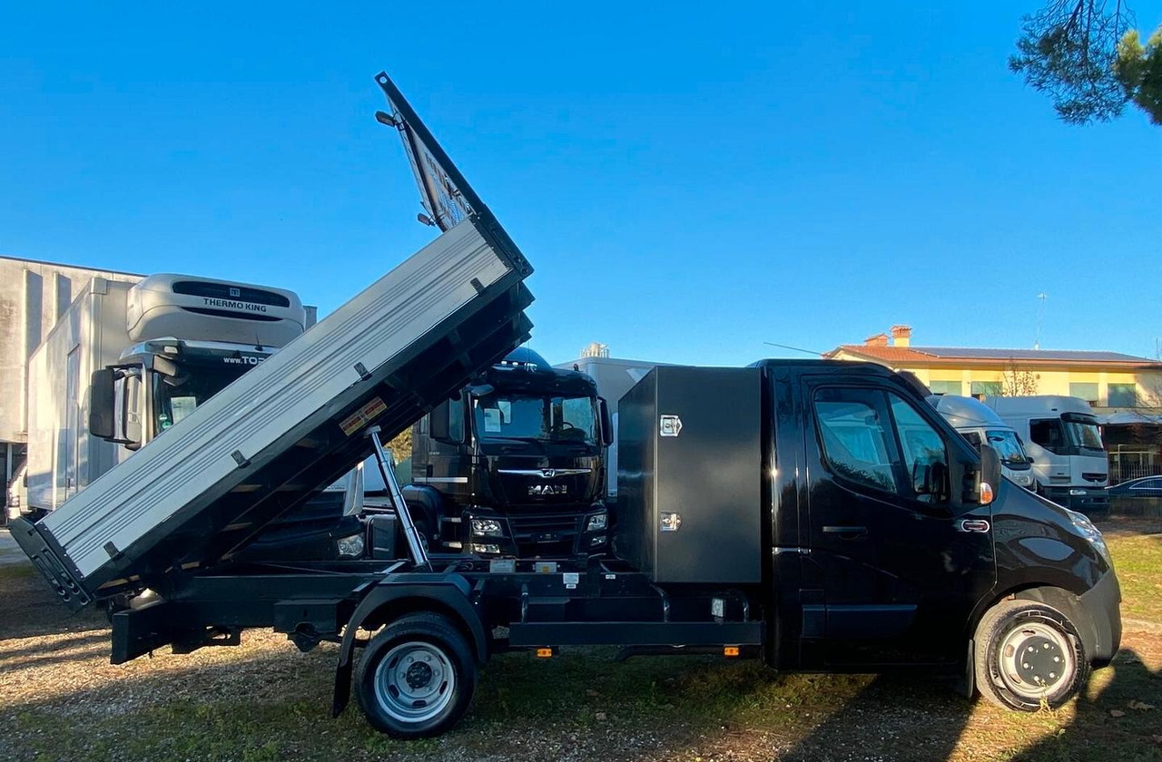 OPEL MOVANO CASSONE RIBALTABILE E PORTA ATTREZZI - Furgoneta basculante: foto 3 OPEL MOVANO CASSONE RIBALTABILE E PORTA ATTREZZI - Furgoneta basculante: foto 3