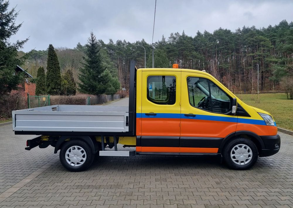 Ford Transit - Furgoneta combi: foto 3 Ford Transit - Furgoneta combi: foto 3