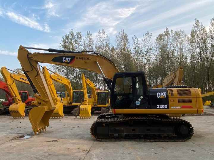 CAT320D Second Hand Excavator , Original Japan CAT Excavator , CAT 320D 320C 320B Digger - Excavadora de cadenas: foto 4 CAT320D Second Hand Excavator , Original Japan CAT Excavator , CAT 320D 320C 320B Digger - Excavadora de cadenas: foto 4