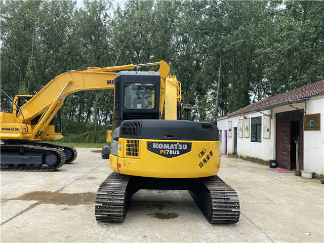 High Quality Used Crawler Excavator komatsu Pc78 Pc128 Pc138 Pc200-8 Pc220-8 Pc240-8 Excavator - Excavadora de cadenas: foto 5 High Quality Used Crawler Excavator komatsu Pc78 Pc128 Pc138 Pc200-8 Pc220-8 Pc240-8 Excavator - Excavadora de cadenas: foto 5