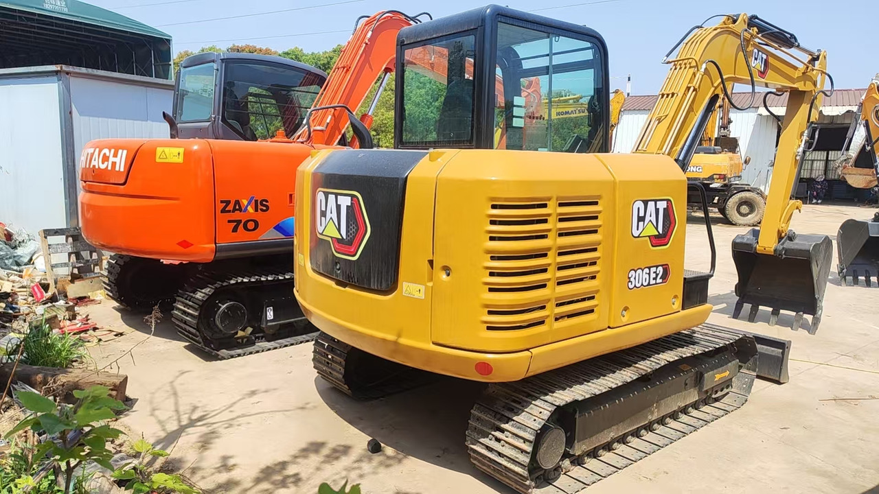 CATERPILLAR cat 305.5 in good condition for sale - Maquinaria de construcción: foto 1 CATERPILLAR cat 305.5 in good condition for sale - Maquinaria de construcción: foto 1