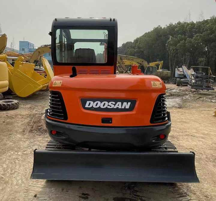 Second Hand Doosan Dx-60 Excavator for Sale - Excavadora de cadenas: foto 5 Second Hand Doosan Dx-60 Excavator for Sale - Excavadora de cadenas: foto 5