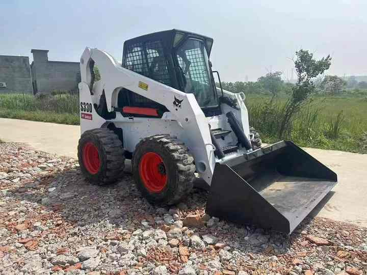 Minicargadora Very Low Price American Brand Used Bobcat S330 Skid Steer Loader with Superior Performance for Sale S160/S180/S300 in Stock: foto 6