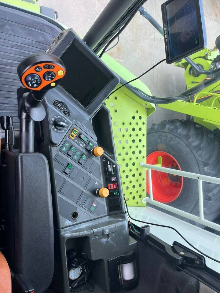 Claas Lexion 560 TT  - Cosechadora de granos: foto 2 Claas Lexion 560 TT  - Cosechadora de granos: foto 2