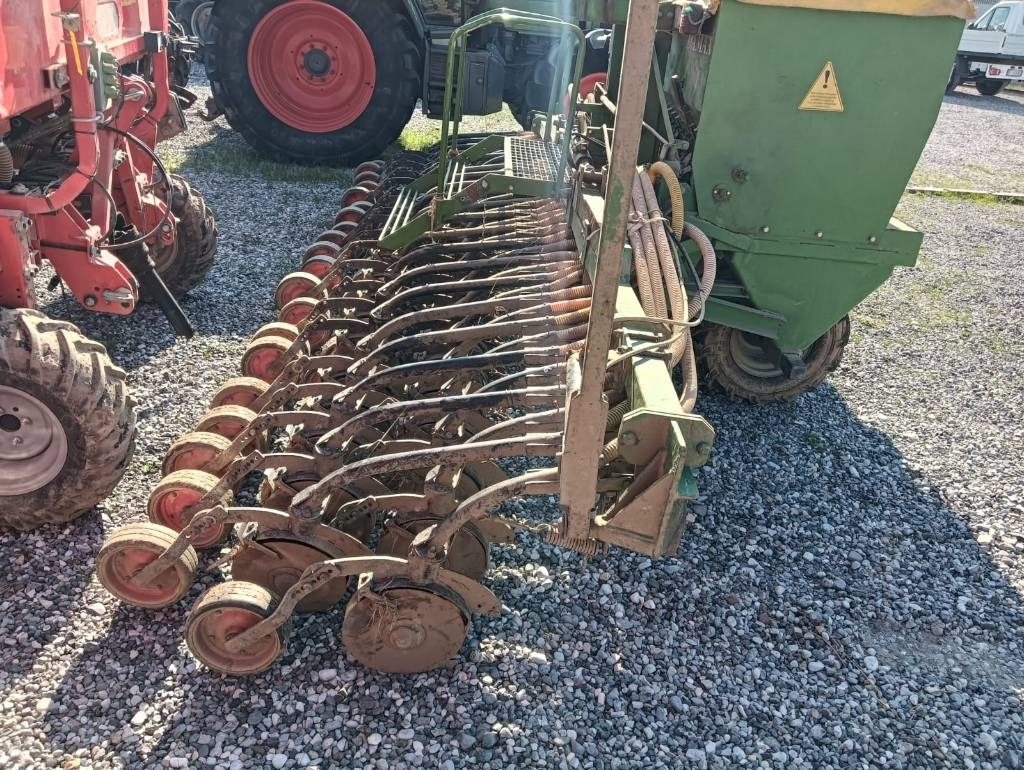 Damax 5 MT - Sembradora de precisión: foto 3 Damax 5 MT - Sembradora de precisión: foto 3