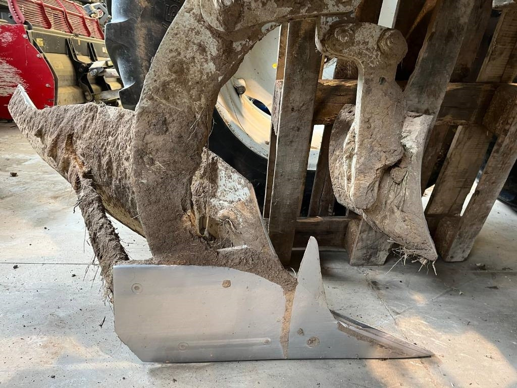 Ermo tv3 98 - Arado: foto 3 Ermo tv3 98 - Arado: foto 3