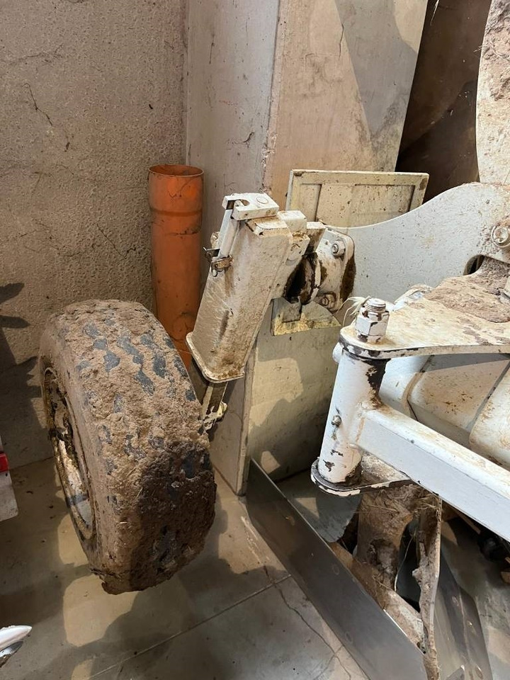 Ermo tv3 98 - Arado: foto 4 Ermo tv3 98 - Arado: foto 4