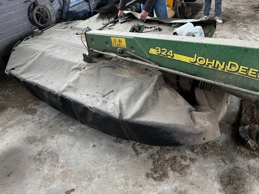 John Deere CC0324 - Segadora: foto 2 John Deere CC0324 - Segadora: foto 2