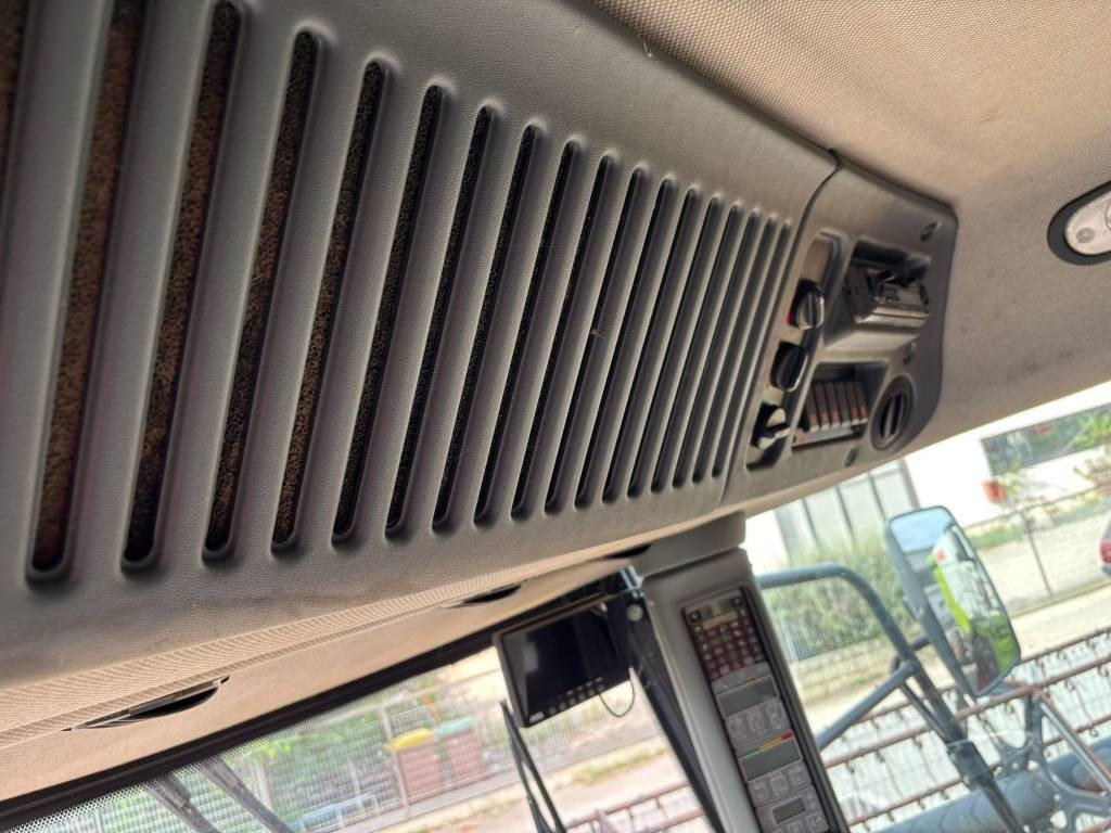 Laverda 5658 - Cosechadora de granos: foto 3 Laverda 5658 - Cosechadora de granos: foto 3