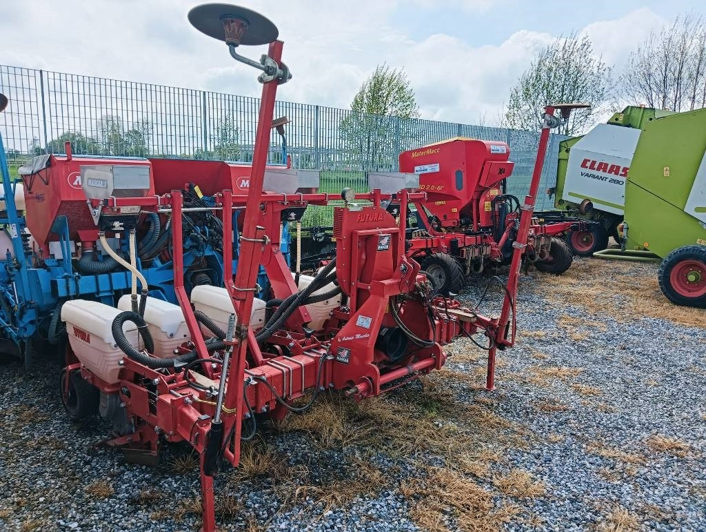 Mascar 6 FILE - Sembradora de precisión: foto 1 Mascar 6 FILE - Sembradora de precisión: foto 1