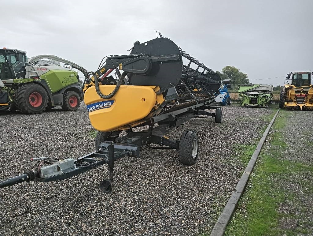 New Holland SOIA A TAPPETI FLEX 9 MT - Accesorios para cosechadoras: foto 3 New Holland SOIA A TAPPETI FLEX 9 MT - Accesorios para cosechadoras: foto 3