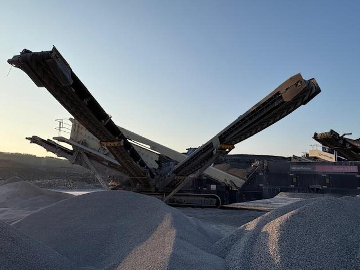 2023 Metso Nordtrack / McCloskey S190 - Cribadora: foto 1 2023 Metso Nordtrack / McCloskey S190 - Cribadora: foto 1