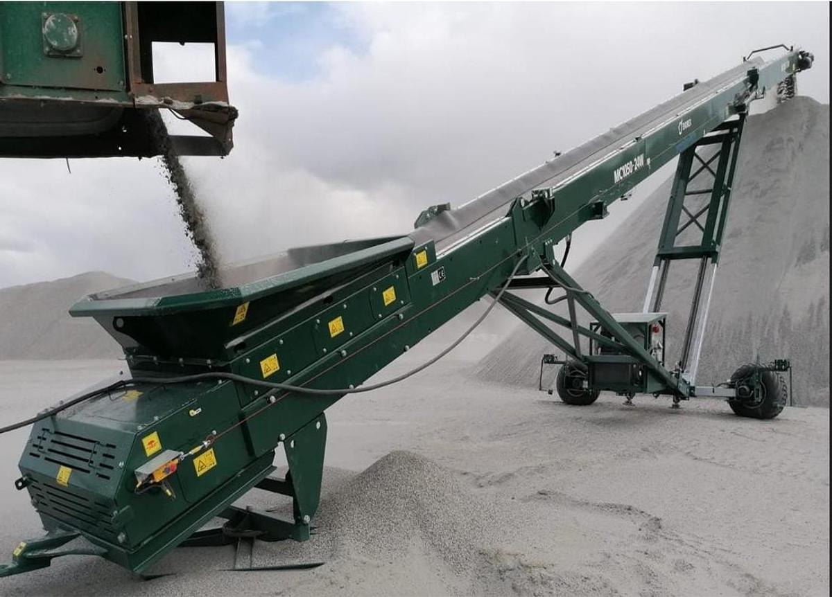80Ft Heavy Duty Radial Conveyor - Apilador: foto 1 80Ft Heavy Duty Radial Conveyor - Apilador: foto 1